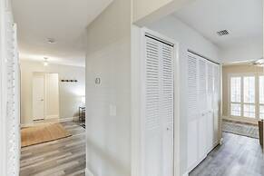 Miabella Of Hollywood 3 Bedroom Home by RedAwning