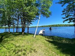 Lucky Charlie Lodge 3 Bedroom Home by Redawning