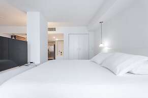 One of a Kind - Ocean View Luxury Condo