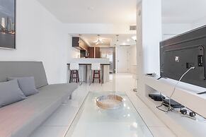 One of a Kind - Ocean View Luxury Condo