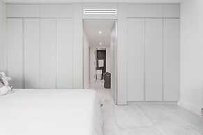 One of a Kind - Ocean View Luxury Condo