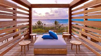 One of a Kind - Ocean View Luxury Condo