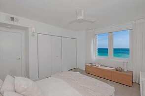 One of a Kind - Ocean View Luxury Condo