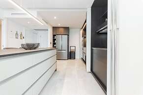 One of a Kind - Ocean View Luxury Condo