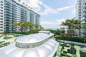 One of a Kind - Ocean View Luxury Condo