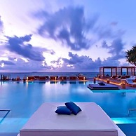 One of a Kind - Ocean View Luxury Condo