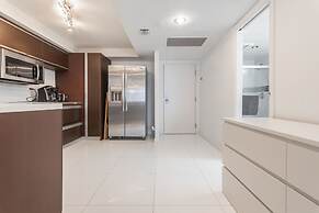 One of a Kind - Ocean View Luxury Condo