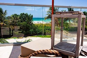 One of a Kind - Ocean View Luxury Condo