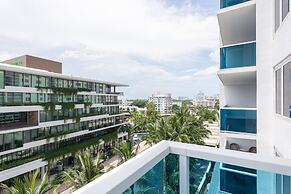 One of a Kind - Ocean View Luxury Condo