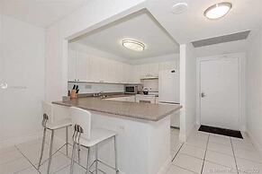 One of a Kind - Ocean View Luxury Condo