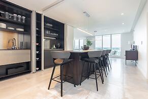 One of a Kind - Ocean View Luxury Condo