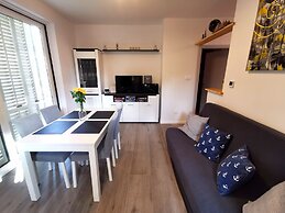 Apartment with balcony Nike