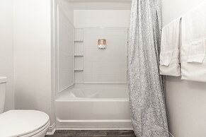 Resort Style Condo 220MV