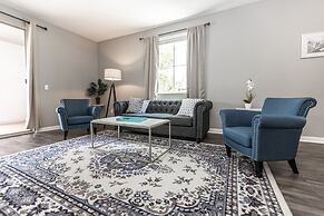 Resort Style Condo 220MV