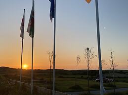 Inviting 2 bed Camper in Holyhead