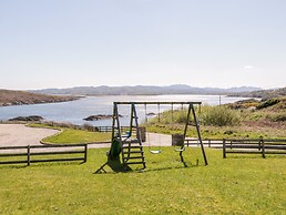 Inverbeg Cottage 1