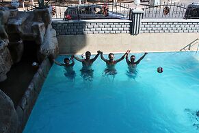 Çamlık Zeynur Otel