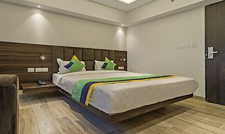 Treebo Pink City Grand