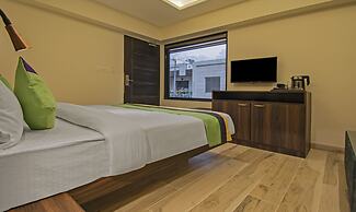 Treebo Pink City Grand