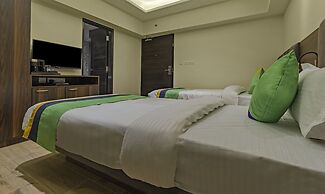 Treebo Pink City Grand