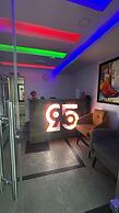 No 95 suites & Apartment