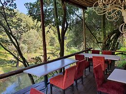 Hornbill Lodge