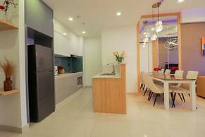 Lisa's Home - Millennium Luxury