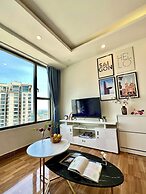 Lisa's Home - Millennium Luxury