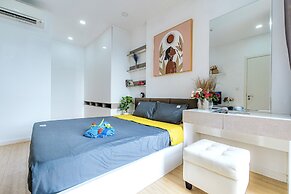 Lisa's Home - Millennium Luxury