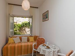 Begovic Guest House - One Bedroom Apartment