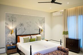 Casa Blanca LakeCity