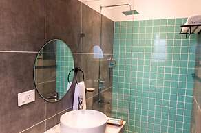 Casa Blanca LakeCity