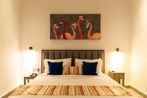 Casa Blanca LakeCity