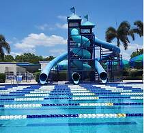 5027 Fairfield Dr - Paradise Palms 3 Bedroom Home by RedAwning