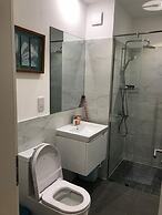 The Lennox Apartments-Airport