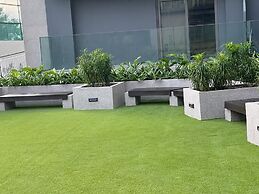 The Lennox Apartments-Airport