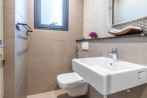 Lucentia Residence BBCC By Bedstay