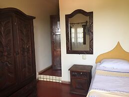 Hotel Rancho Escondito