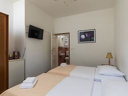 Begovic Guest House - Twin Room