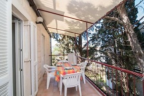 Apartments Boguvila - Two-bedroom Economy Apartment With Terrace -