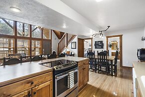 Whispering Creek - In the Heart of Ozarks, Near DT!