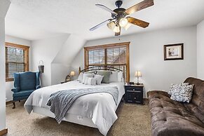 Whispering Creek - In the Heart of Ozarks, Near DT!