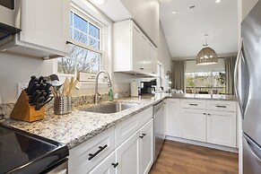Whiskey's Hillside Retreat -holiday Hills Branson - Golf Resort