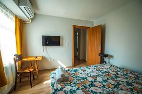 GÜLLEHANE APARTMENTS