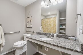 The Spoke - Experience Branson!