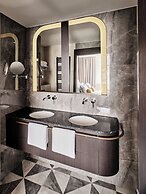 The Crown Krakow Center - Handwritten Collection ACCOR