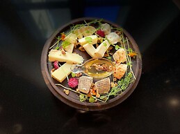 The Crown Krakow Center - Handwritten Collection ACCOR