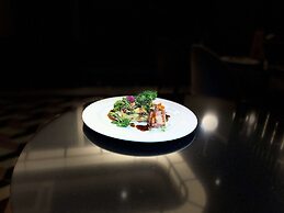 The Crown Krakow Center - Handwritten Collection ACCOR