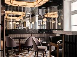 The Crown Krakow Center - Handwritten Collection ACCOR