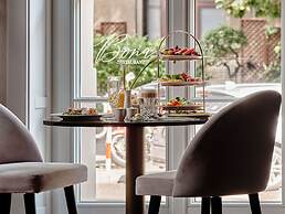 The Crown Krakow Center - Handwritten Collection ACCOR